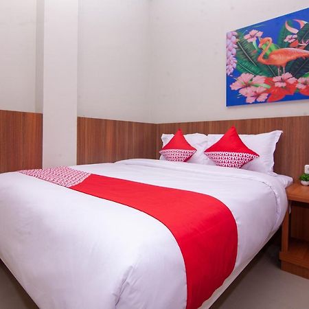 Oyo 2816 Privato Suite Kembaran Luaran gambar