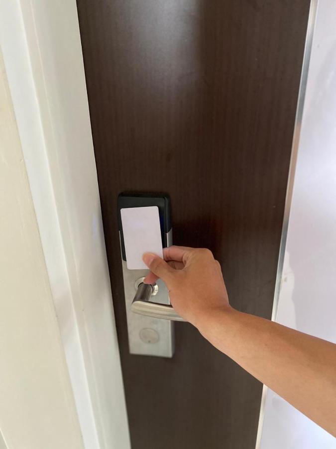 Oyo 2816 Privato Suite Kembaran Luaran gambar