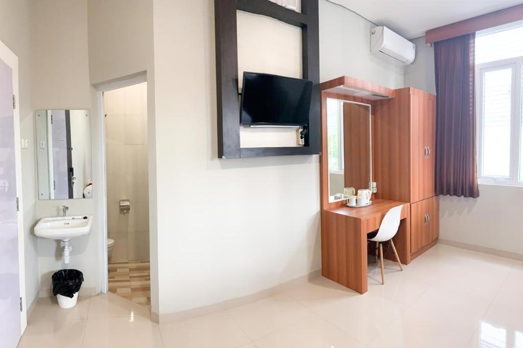 Oyo 2816 Privato Suite Kembaran Luaran gambar