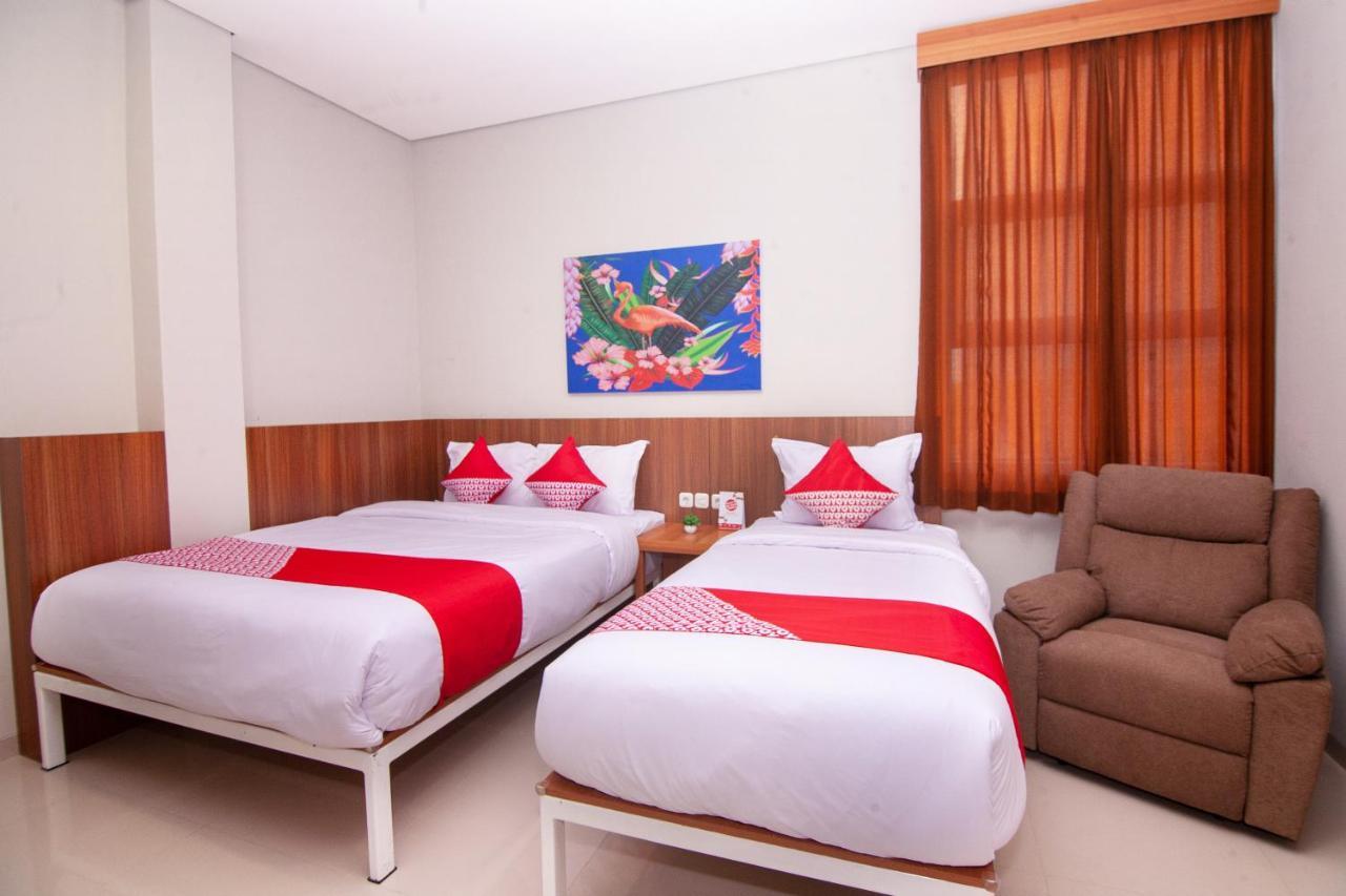 Oyo 2816 Privato Suite Kembaran Luaran gambar