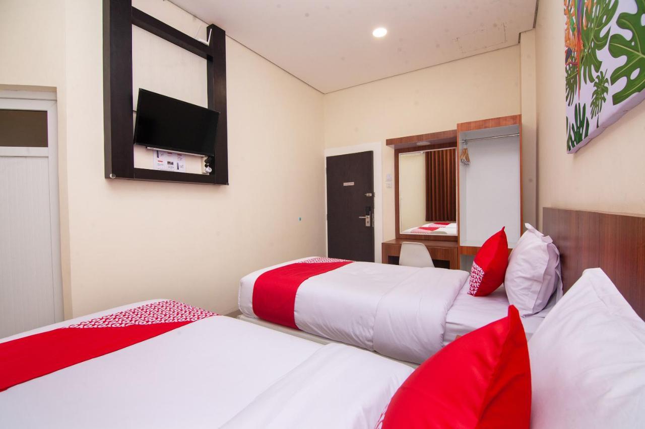 Oyo 2816 Privato Suite Kembaran Luaran gambar