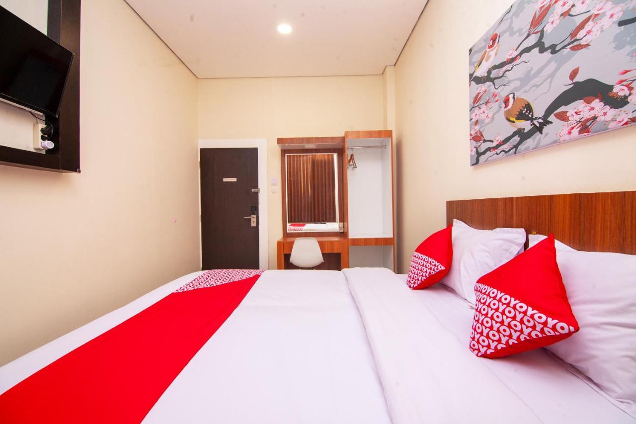 Oyo 2816 Privato Suite Kembaran Luaran gambar