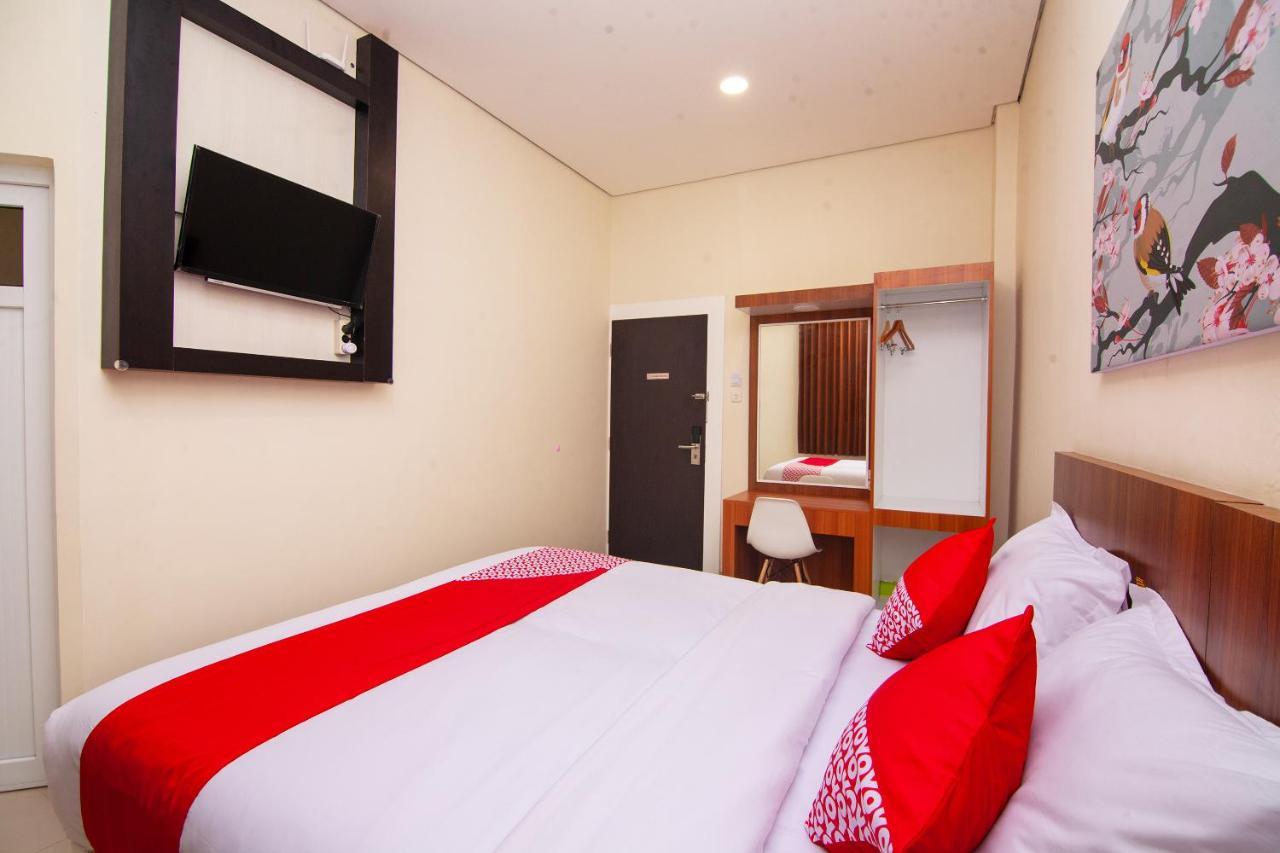 Oyo 2816 Privato Suite Kembaran Luaran gambar