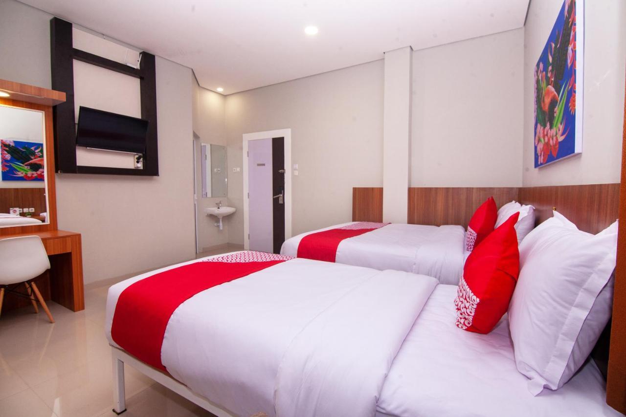 Oyo 2816 Privato Suite Kembaran Luaran gambar